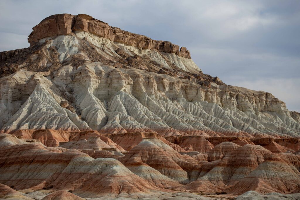 Rugged cliffs of Yangykala Canyon